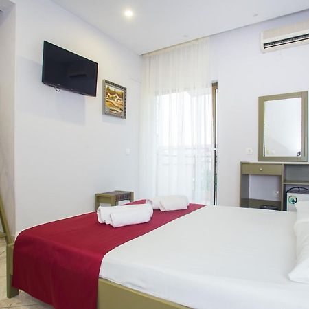 Litus Oliva Hotel Pefkochori Bagian luar foto
