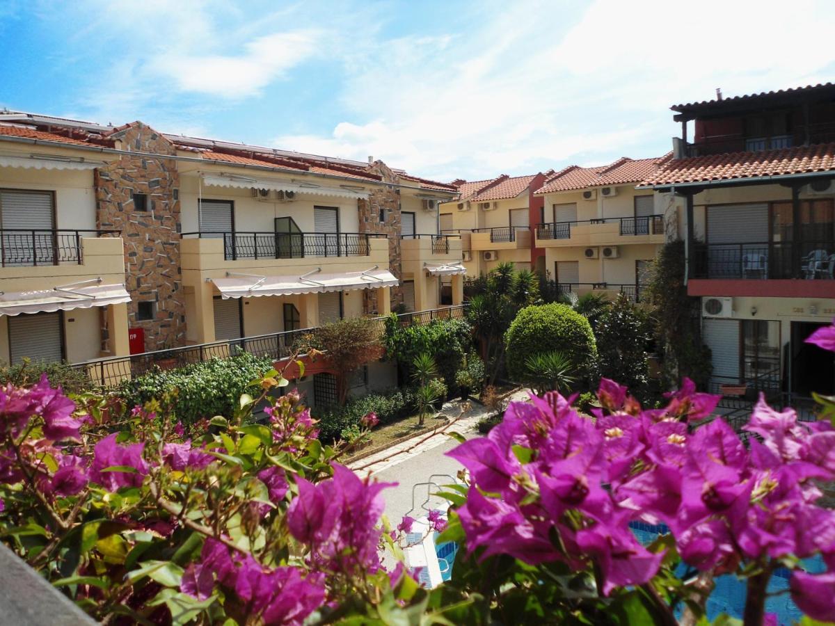 Litus Oliva Hotel Pefkochori Bagian luar foto