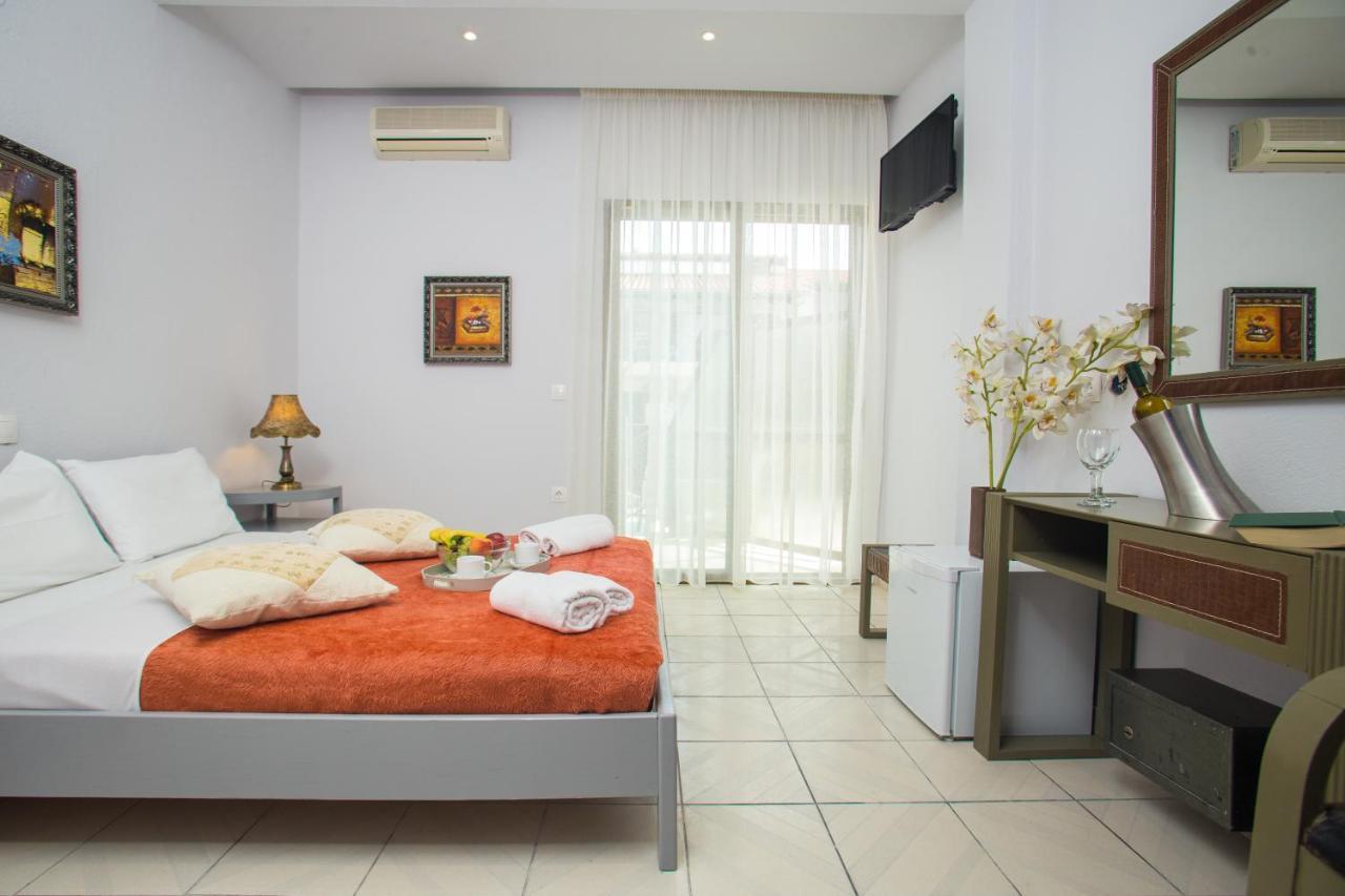 Litus Oliva Hotel Pefkochori Bagian luar foto