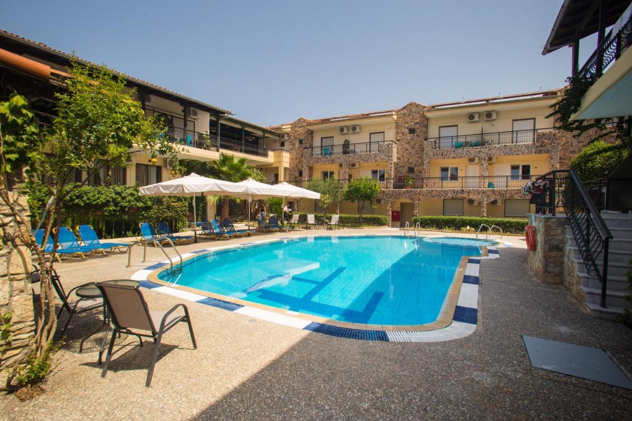 Litus Oliva Hotel Pefkochori Bagian luar foto
