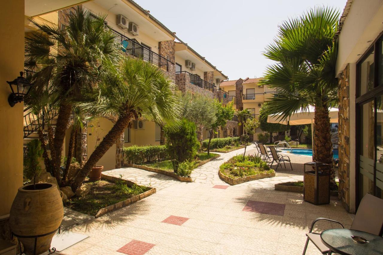 Litus Oliva Hotel Pefkochori Bagian luar foto